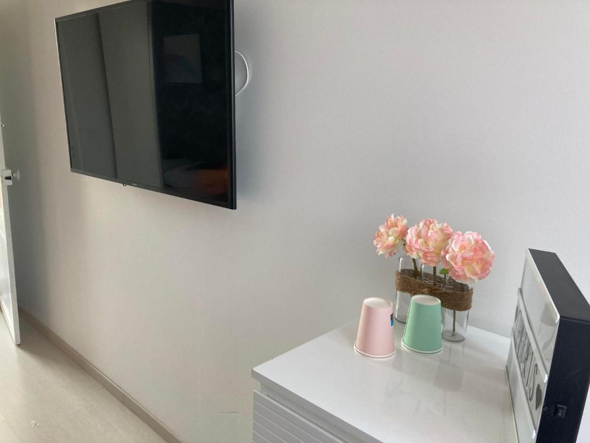 Angelina Bed & Breakfast Chabris Luaran gambar